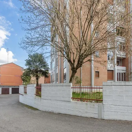 Luminoso Appartamento Con Terrazzo Vicino All'Universita' Ferrara Exterior foto