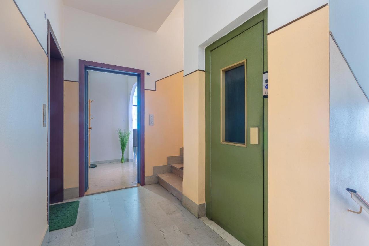 Appartement Luminoso Con Terrazzo Vicino All'universita' Ferrara