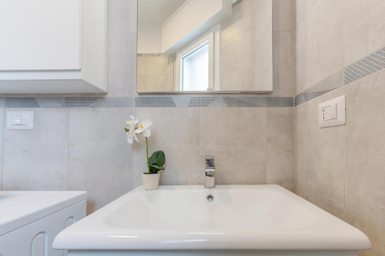 Appartement Luminoso Con Terrazzo Vicino All'universita' Ferrara
